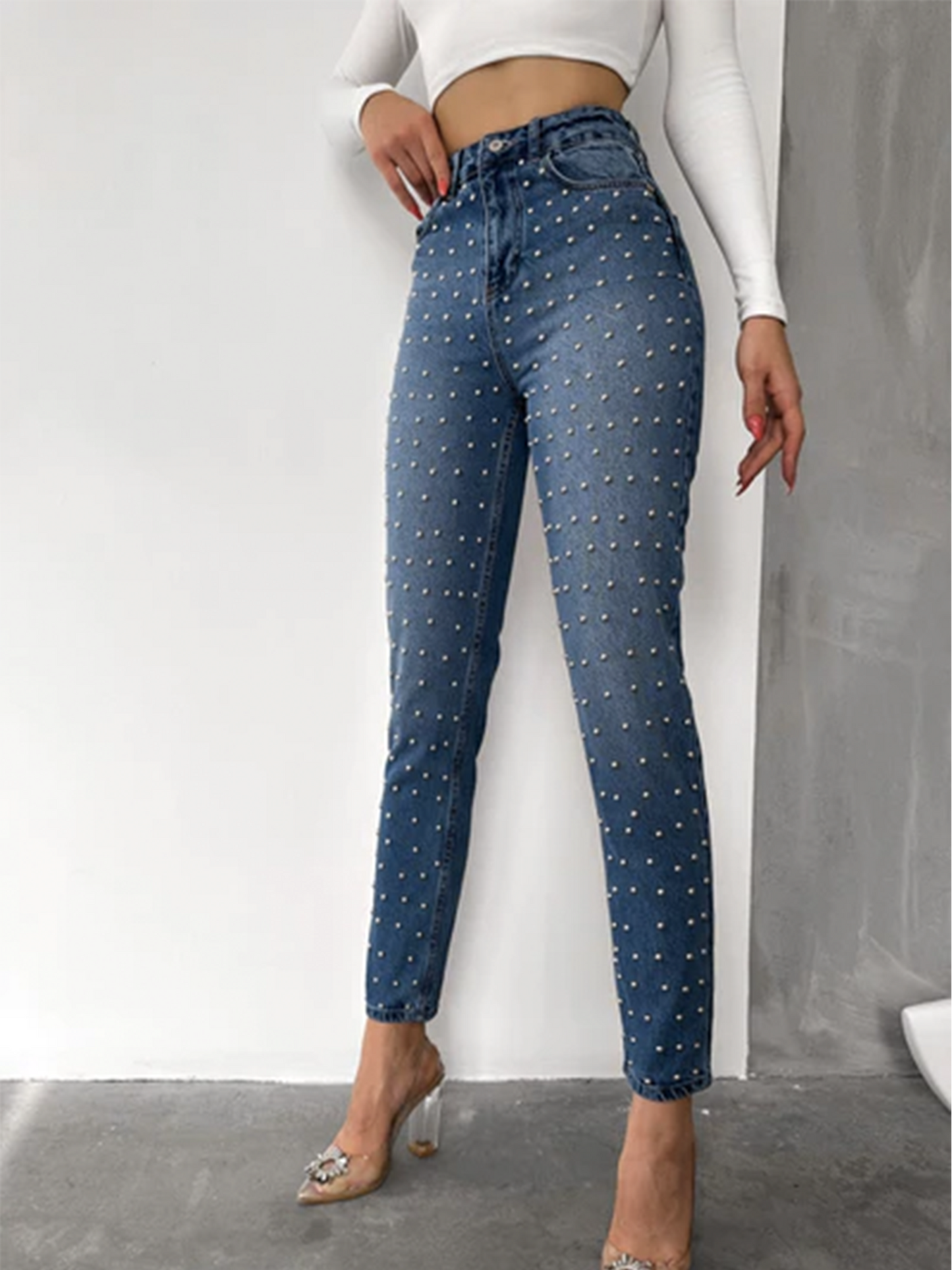 Stylish Beaded Skinny Jeans for a Fashion-Forward Look | Shop Now